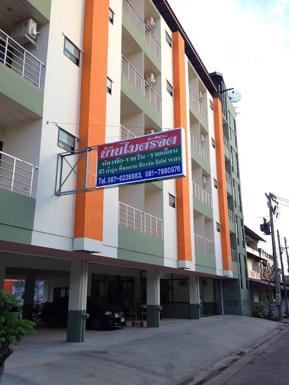 Appartamento Baan Mitreejit Surat Thani Esterno foto