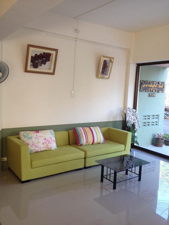 Appartamento Baan Mitreejit Surat Thani Esterno foto