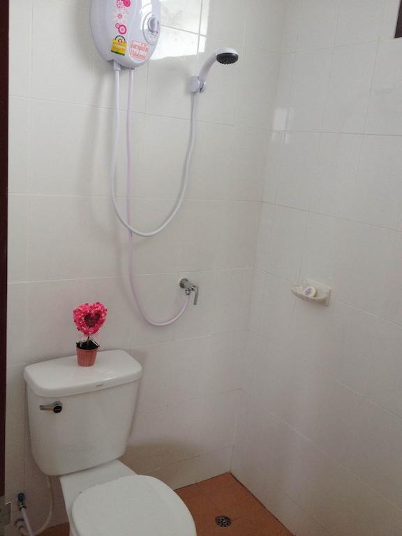 Appartamento Baan Mitreejit Surat Thani Camera foto